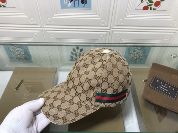 ブランド帽子正面デザイン
